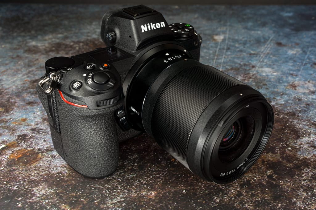 Nikon Z6 + Nikkor Z 35mm f/1.8 S Review For Street Photography