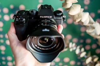 First Look: Fujifilm X-S20 & Fujinon XF 8mm f/3.5